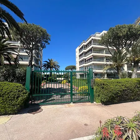 2p Front De Bocca * Cannes